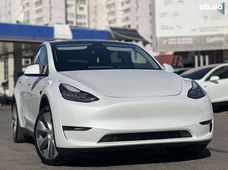 Продаж вживаних Tesla Model Y 2022 року - купити на Автобазарі