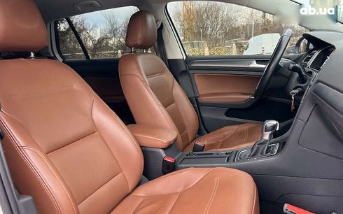 Volkswagen e-Golf 2019 - фото 19