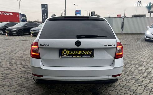 Skoda Octavia 2017 - фото 6