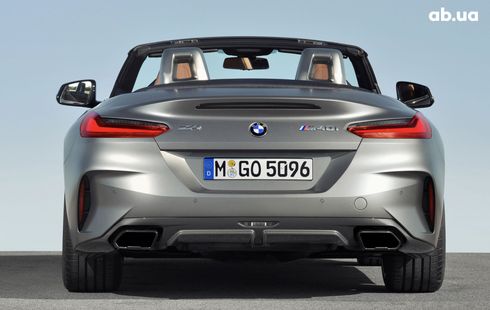 BMW Z4 2023 - фото 11