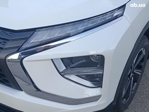 Mitsubishi Eclipse Cross 2021 белый - фото 10