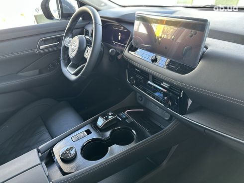 Nissan X-Trail 2024 серый - фото 7