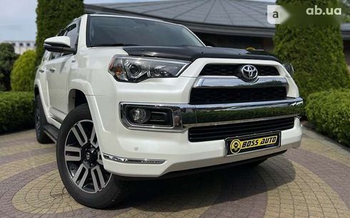 Toyota 4Runner 2017 - фото 10