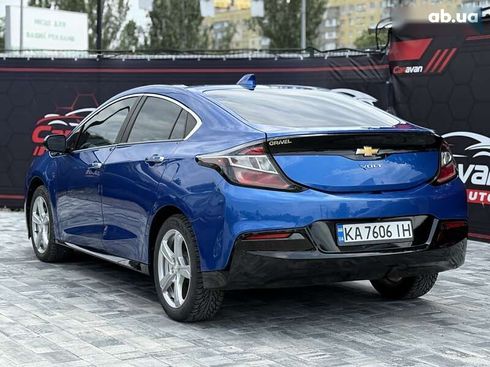Chevrolet Volt 2018 - фото 10