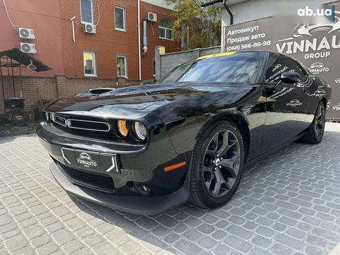 Dodge Challenger 2018 - фото 9