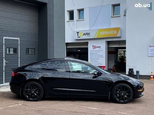 Tesla Model 3 2018 - фото 11