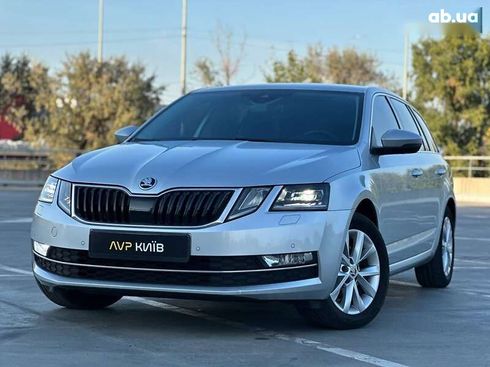 Skoda Octavia 2019 - фото 3