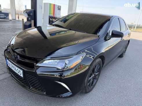 Toyota Camry 2015 - фото 4