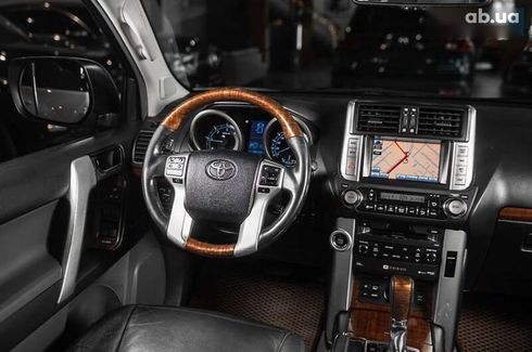 Toyota Land Cruiser Prado 2013 - фото 29