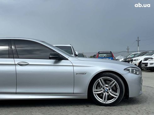BMW 5 серия 2014 серый - фото 5