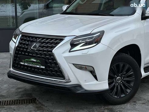 Lexus GX 2020 - фото 2