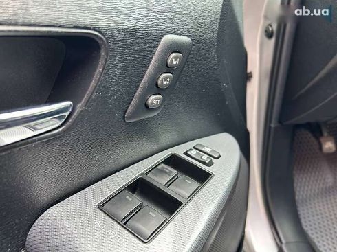 Toyota Venza 2014 - фото 18