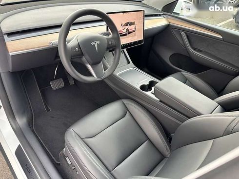 Tesla Model Y 2022 - фото 12