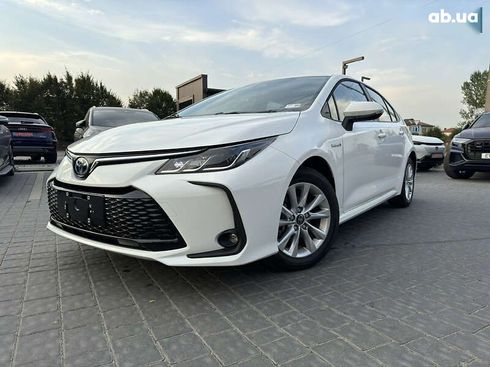 Toyota Corolla 2024 - фото 4