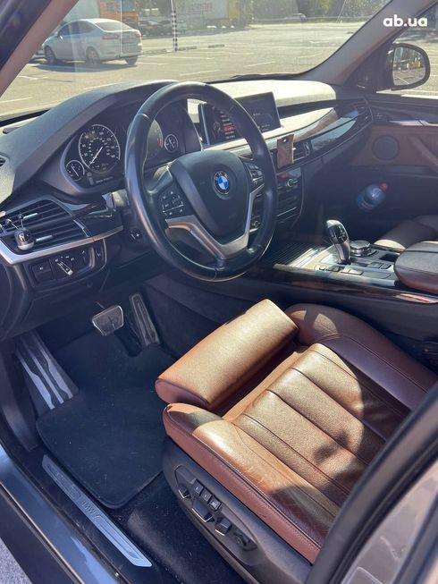 BMW X5 2015 серый - фото 17