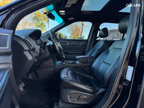 Ford Explorer 2016 черный - фото 65