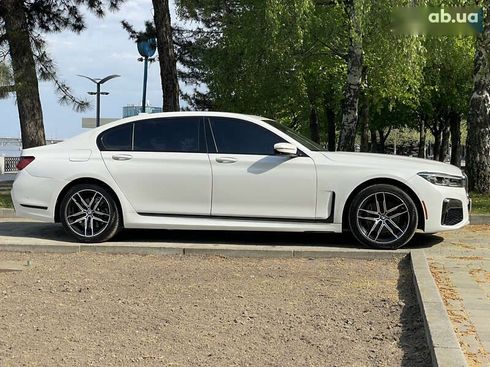BMW 7 серия 2019 - фото 11