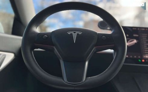 Tesla Model Y 2021 - фото 18