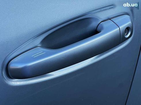 Toyota Land Cruiser Prado 2020 - фото 13