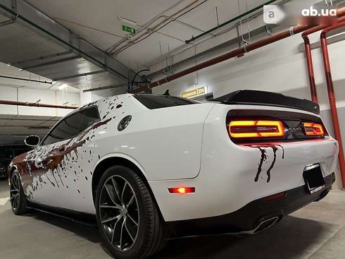 Dodge Challenger 2016 - фото 10