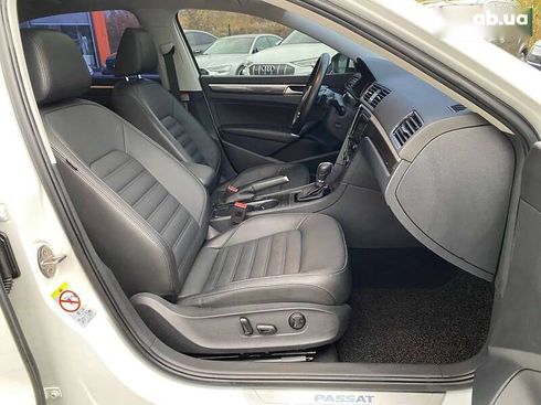 Volkswagen Passat 2018 - фото 28