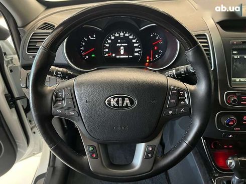 Kia Sorento 2013 - фото 12