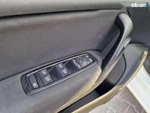 Renault Megane 2017 - фото 18