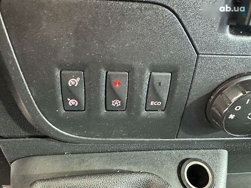 Renault Master 2016 - фото 28