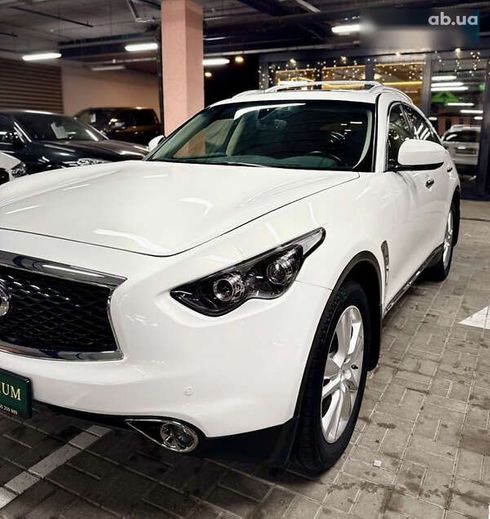 Infiniti fx 35 2011 - фото 21