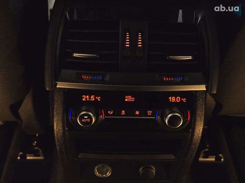 BMW X5 2017 - фото 24