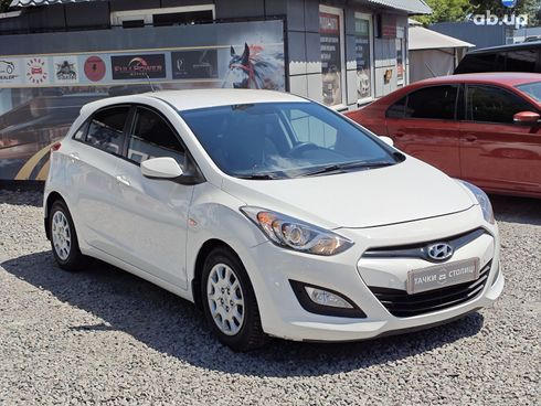 Hyundai i30 2013 белый - фото 3