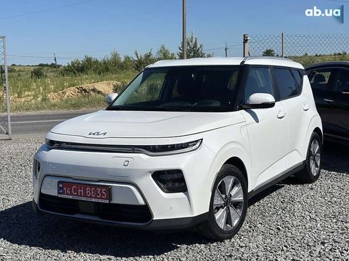 Kia Soul EV 2022 - фото 2