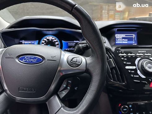 Ford Focus 2014 - фото 19