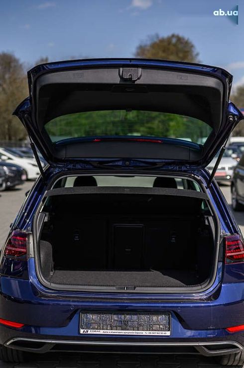 Volkswagen e-Golf 2019 - фото 30