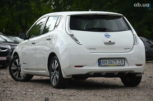 Nissan Leaf 2017 - фото 7