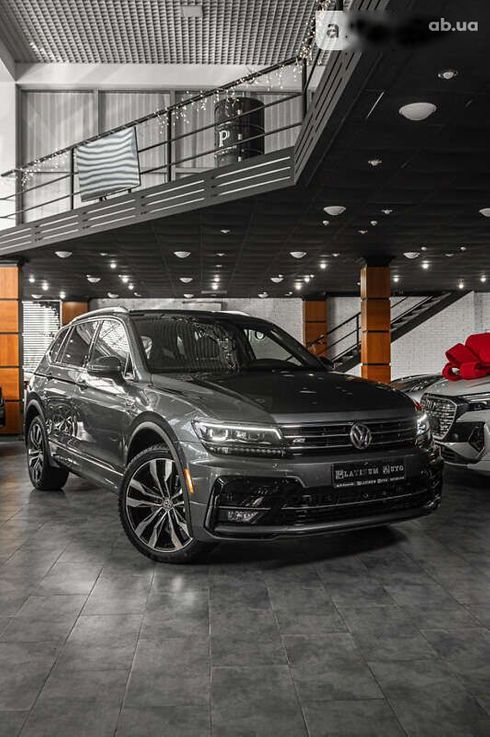 Volkswagen Tiguan 2020 - фото 2