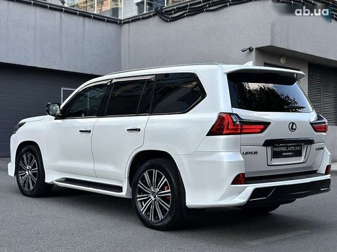 Lexus LX 2019 - фото 23