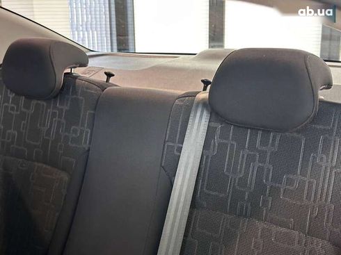 Kia Rio 2012 - фото 27