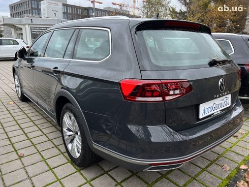 Volkswagen Passat 2022 - фото 31