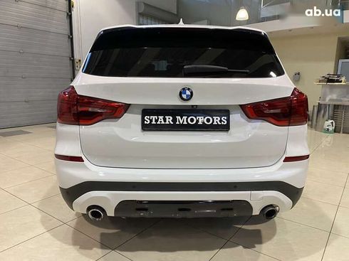 BMW X3 2018 - фото 14