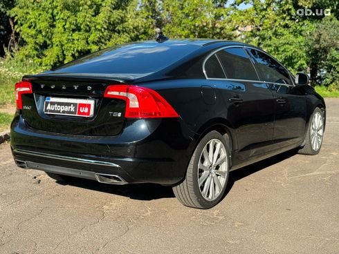 Volvo S60 2017 черный - фото 6