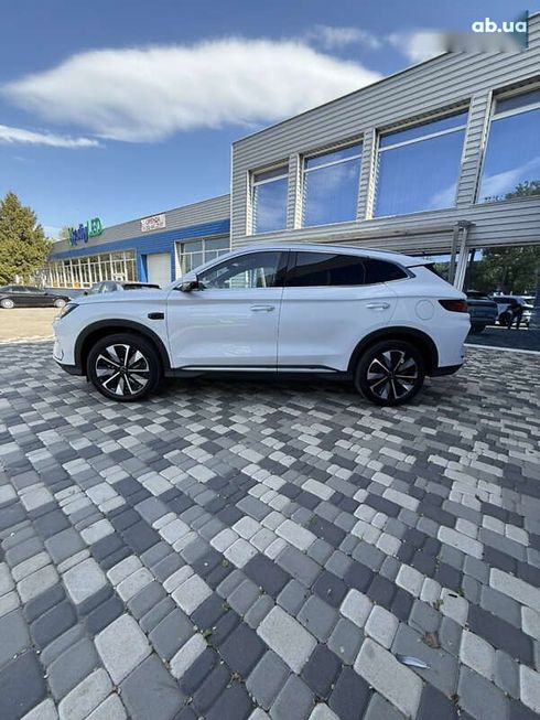 BYD Song Plus 2025 - фото 10