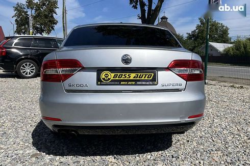 Skoda Superb 2013 - фото 5