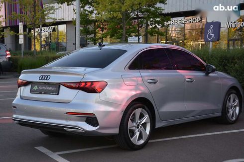 Audi A3 2022 - фото 13