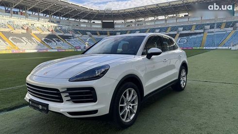 Porsche Cayenne 2021 - фото 29