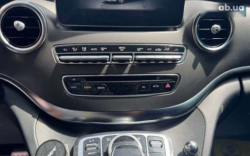 Mercedes-Benz V-Класс 2016 - фото 18