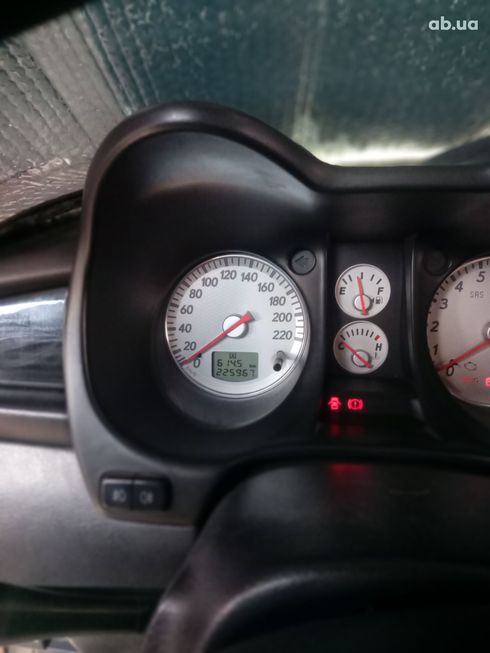 Mitsubishi Outlander 2003 серебристый - фото 6