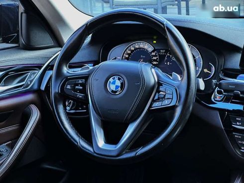 BMW 5 серия 2016 - фото 30