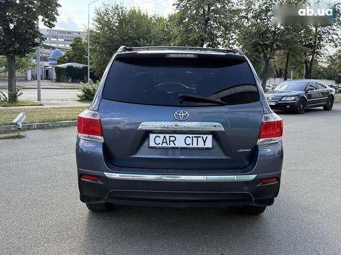 Toyota Highlander 2013 - фото 6