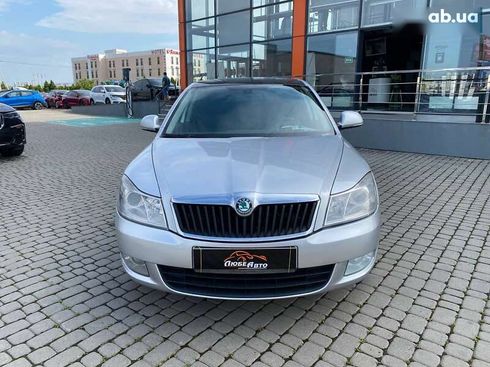 Skoda Octavia 2011 - фото 2